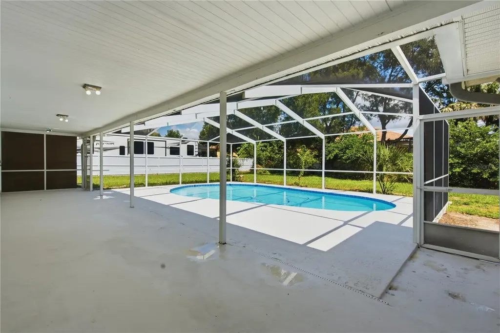 604 Royal Crest Drive Brandon FL 33511