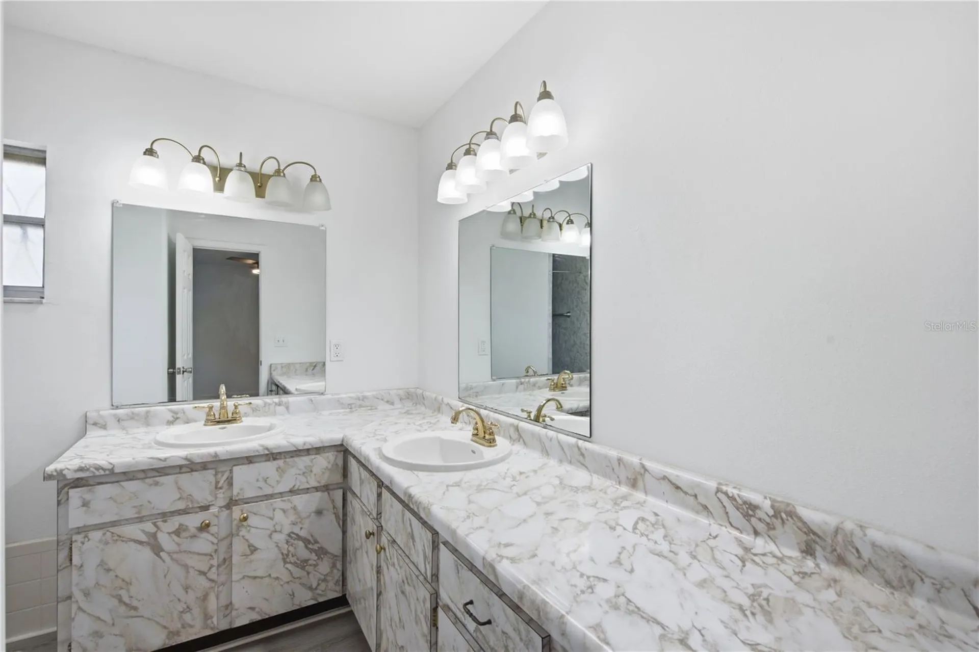 604 Royal Crest Drive Brandon FL 33511