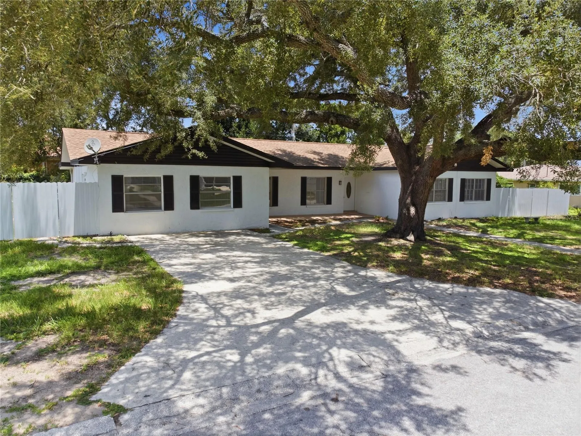 604 Royal Crest Drive Brandon FL 33511