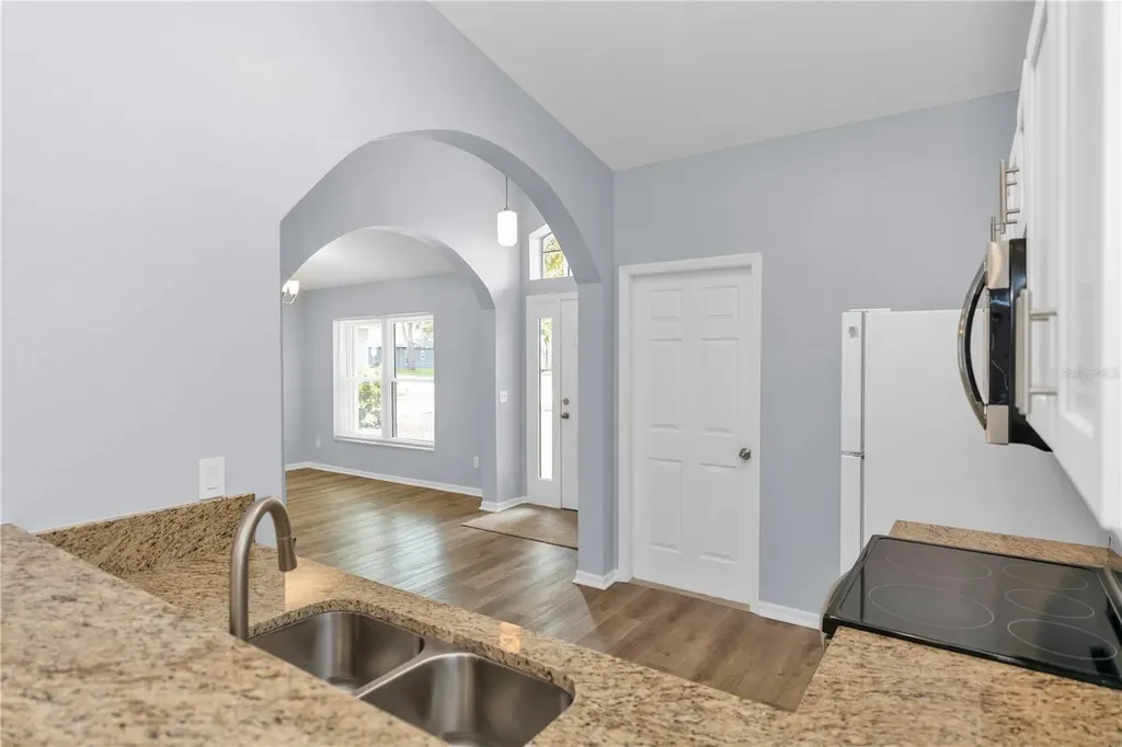 17020 Woodcrest Way Clermont FL 34714