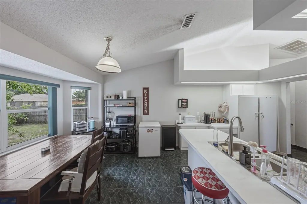 8054 Kaitlin Circle Lakeland FL 33810