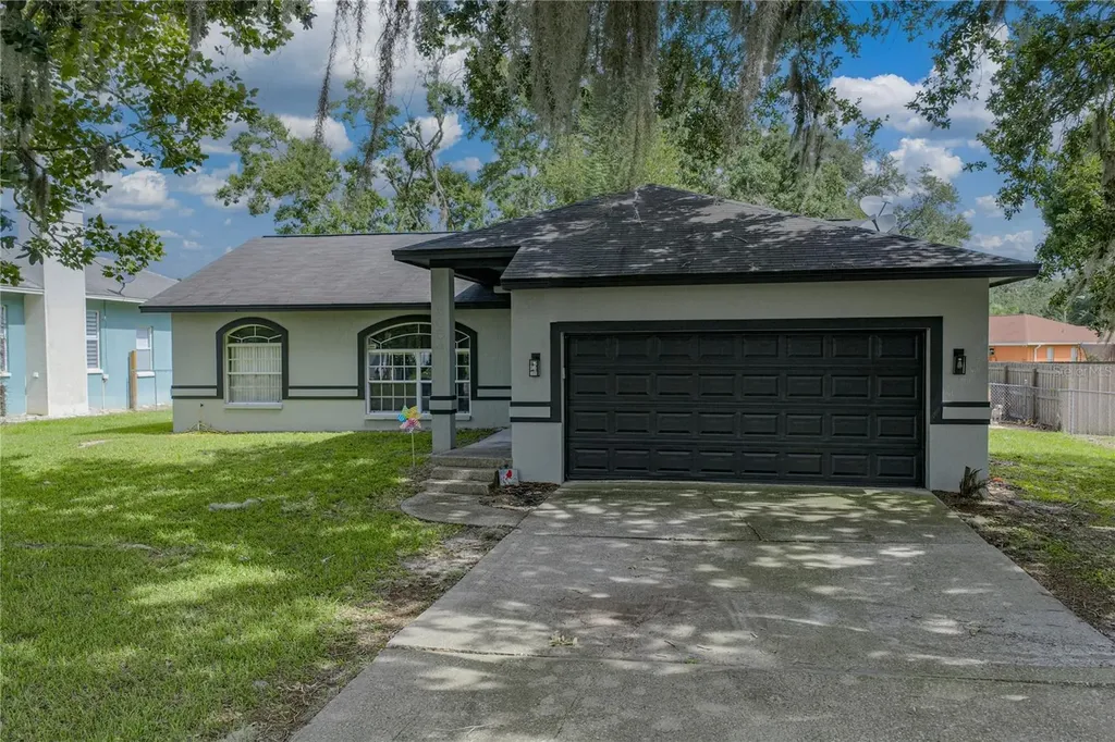 8054 Kaitlin Circle Lakeland FL 33810