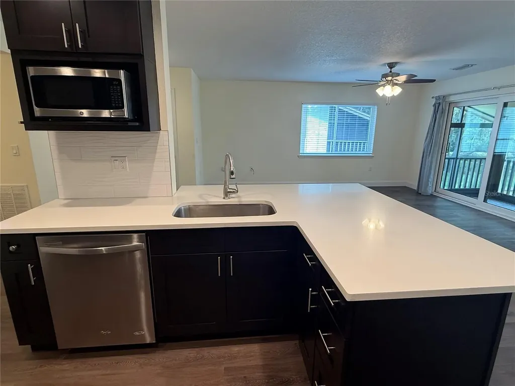514 Longfellow Court Safety Harbor FL 34695