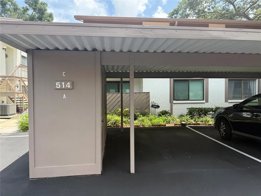 514 Longfellow Court Safety Harbor FL 34695