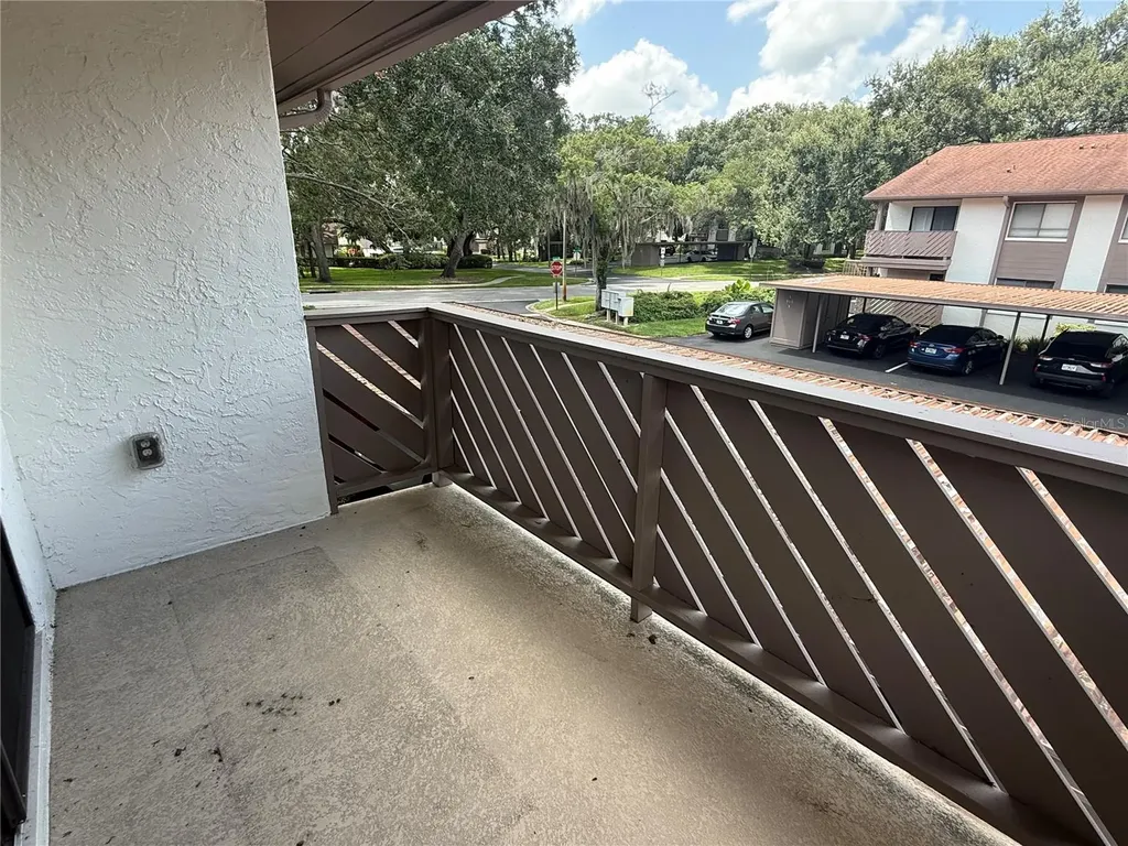 514 Longfellow Court Safety Harbor FL 34695