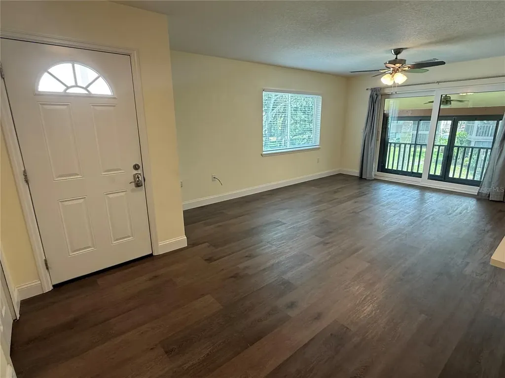514 Longfellow Court Safety Harbor FL 34695