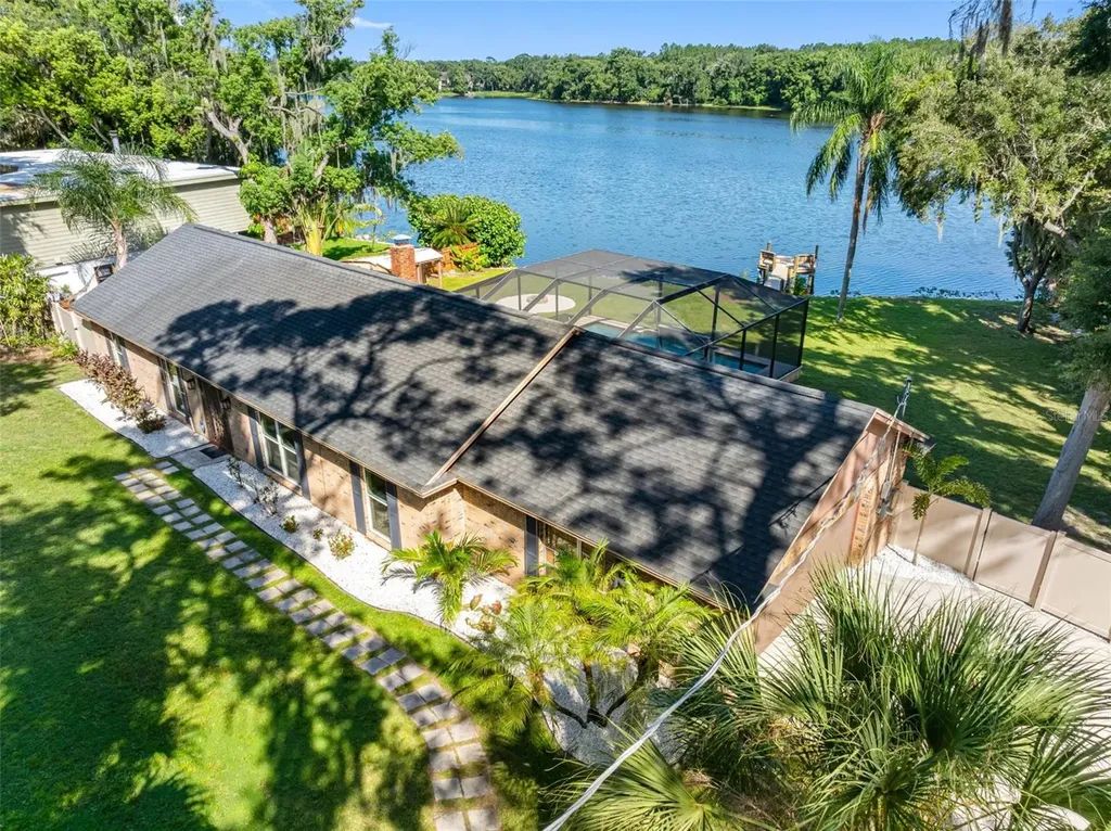 4221 River Hills Drive Tampa FL 33617