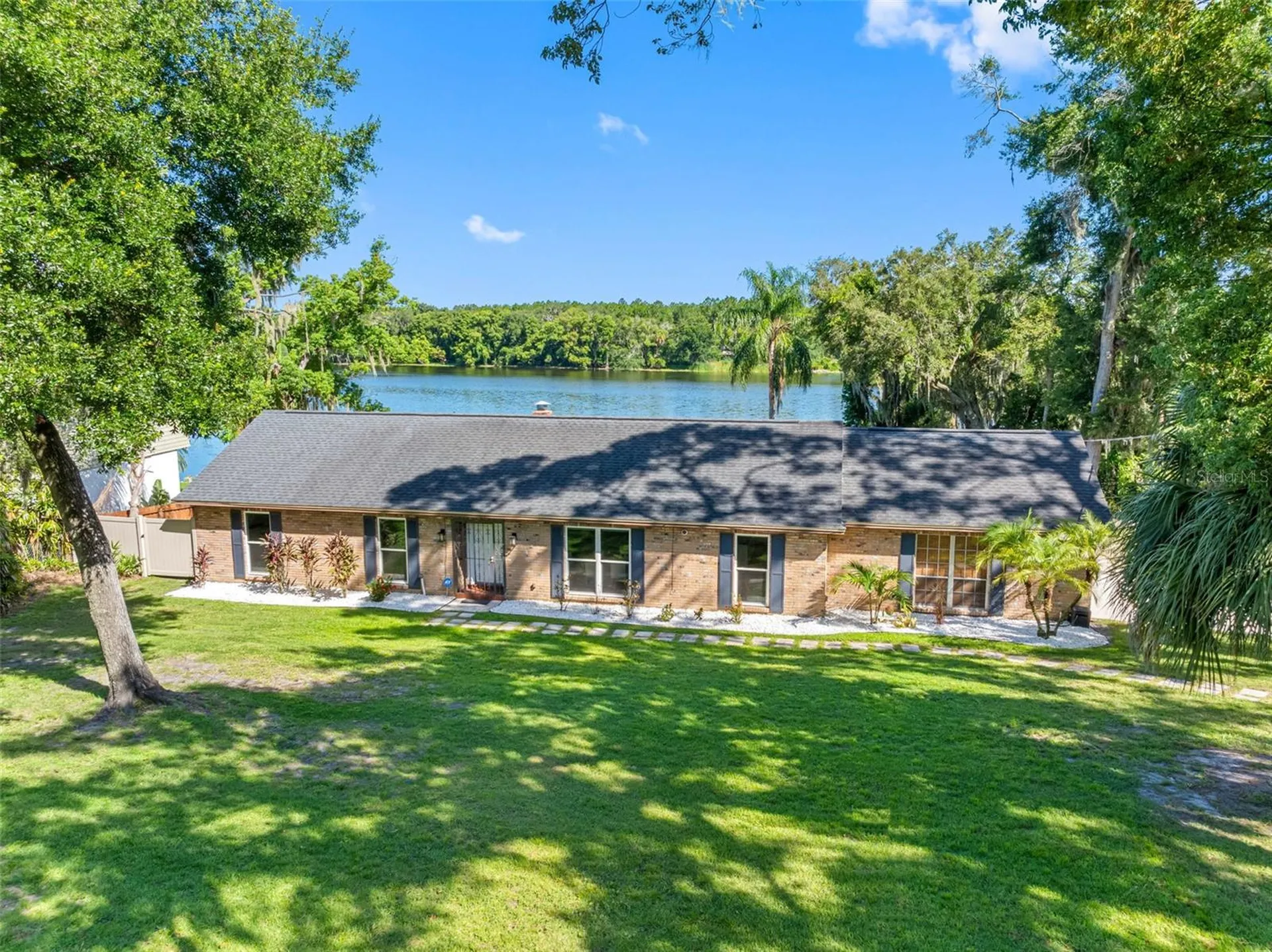4221 River Hills Drive Tampa FL 33617