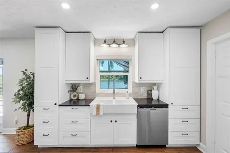 4221 River Hills Drive Tampa FL 33617
