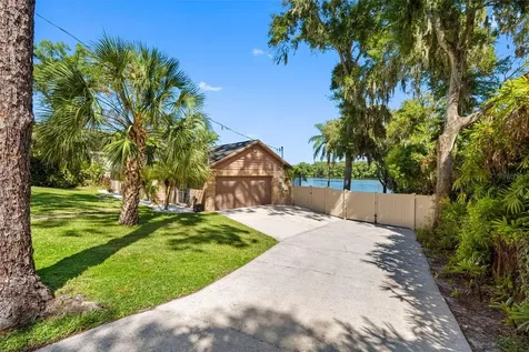 4221 River Hills Drive Tampa FL 33617