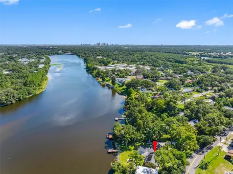 4221 River Hills Drive Tampa FL 33617