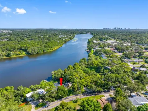 4221 River Hills Drive Tampa FL 33617