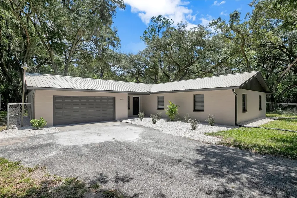 1609 Itchepackesassa Drive Lakeland FL 33810