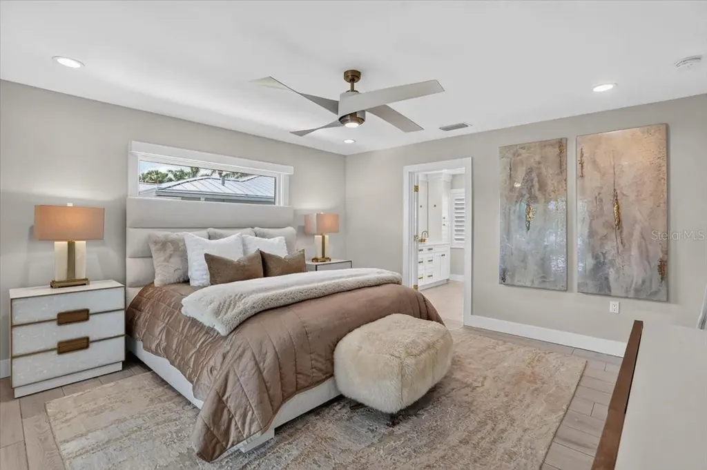 208 N Polk Drive Sarasota FL 34236