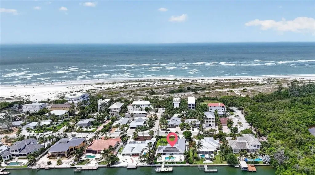208 N Polk Drive Sarasota FL 34236