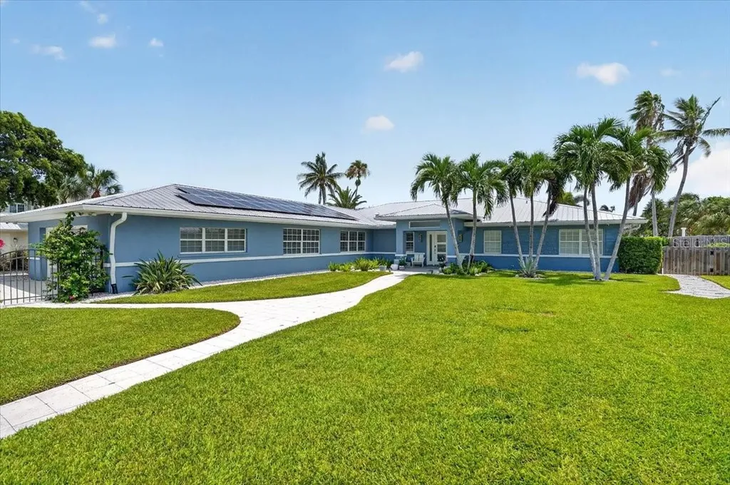 208 N Polk Drive Sarasota FL 34236