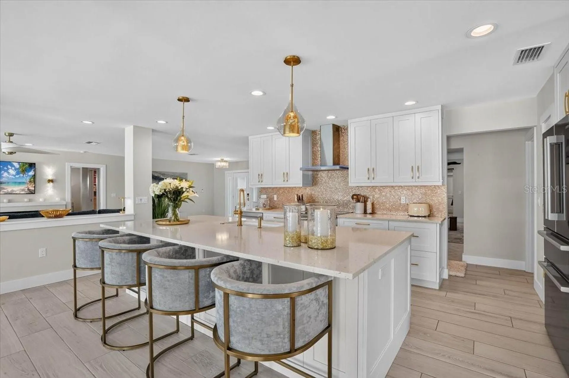 208 N Polk Drive Sarasota FL 34236