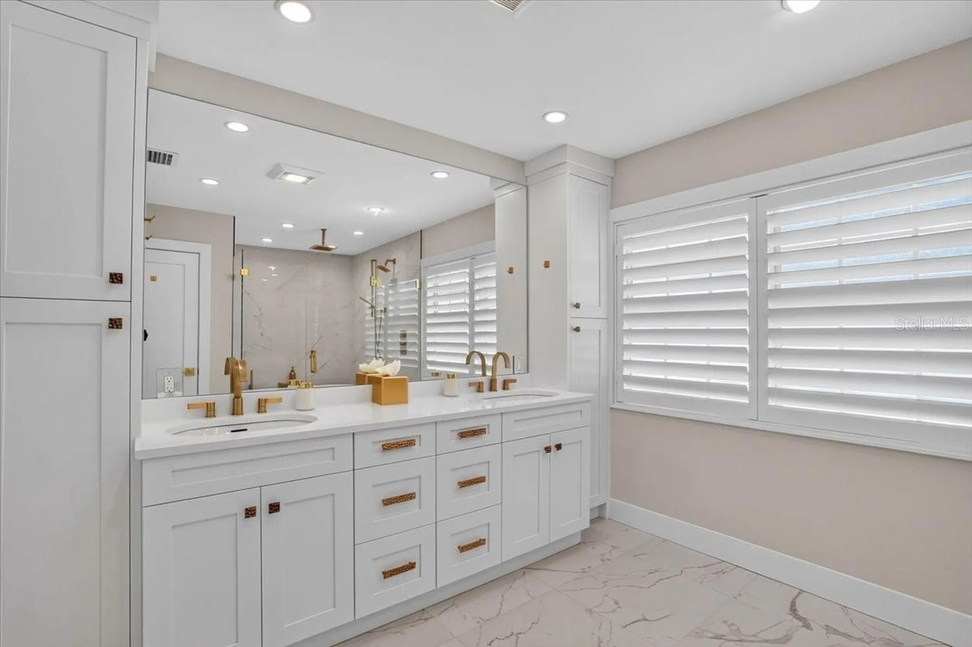 208 N Polk Drive Sarasota FL 34236