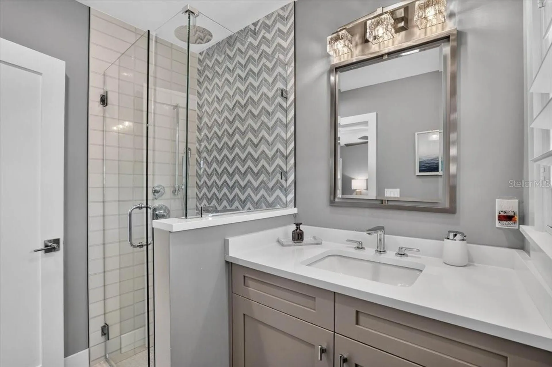208 N Polk Drive Sarasota FL 34236