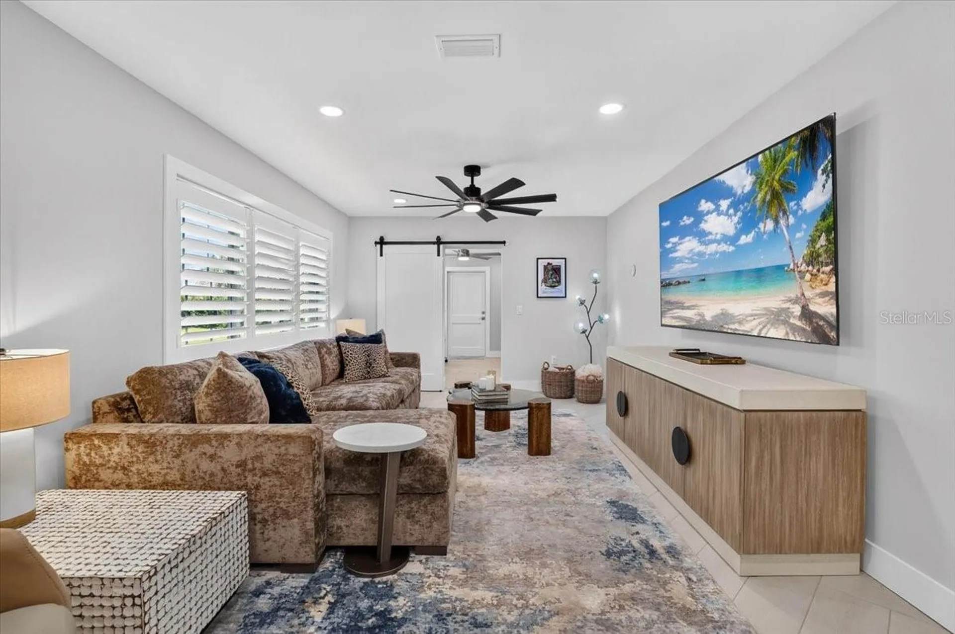 208 N Polk Drive Sarasota FL 34236