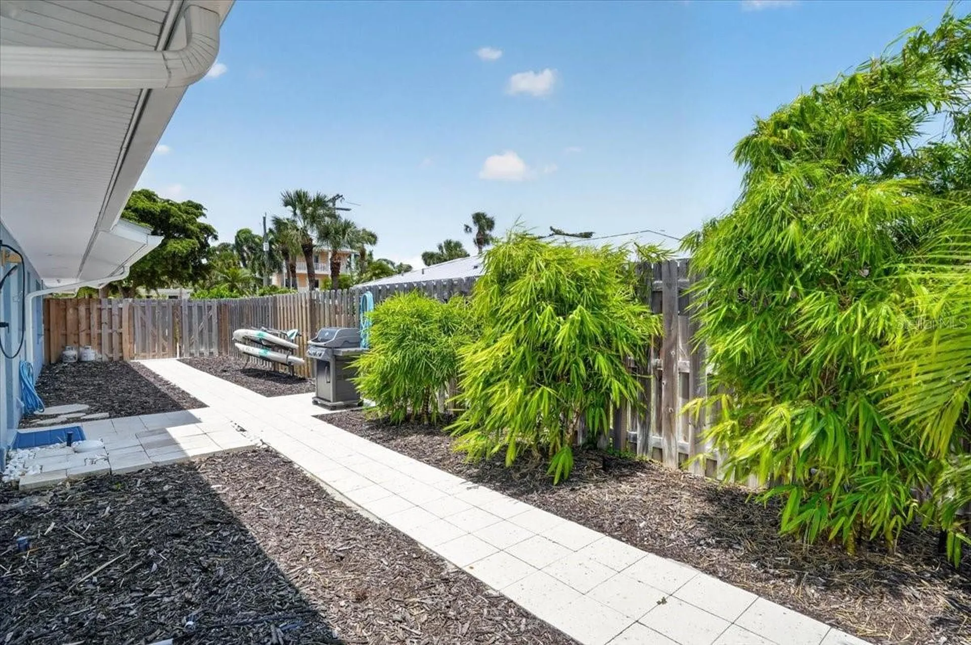 208 N Polk Drive Sarasota FL 34236