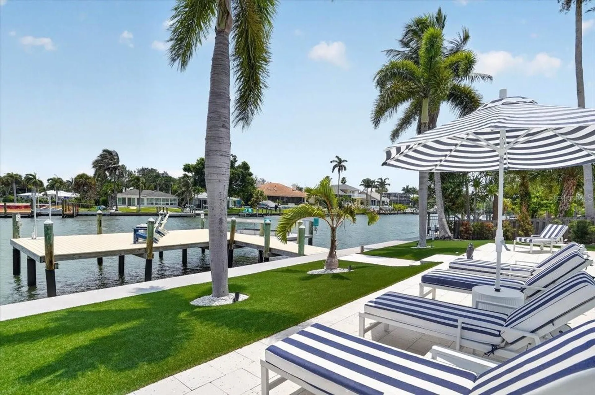 208 N Polk Drive Sarasota FL 34236