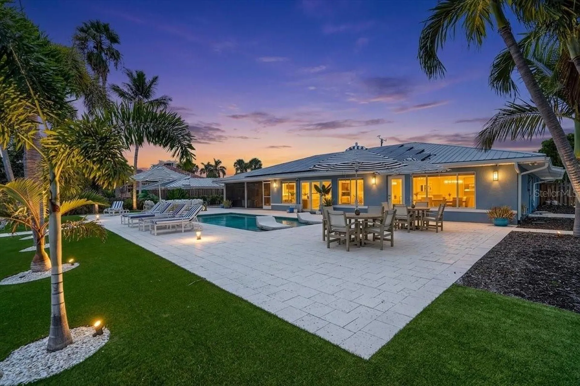 208 N Polk Drive Sarasota FL 34236