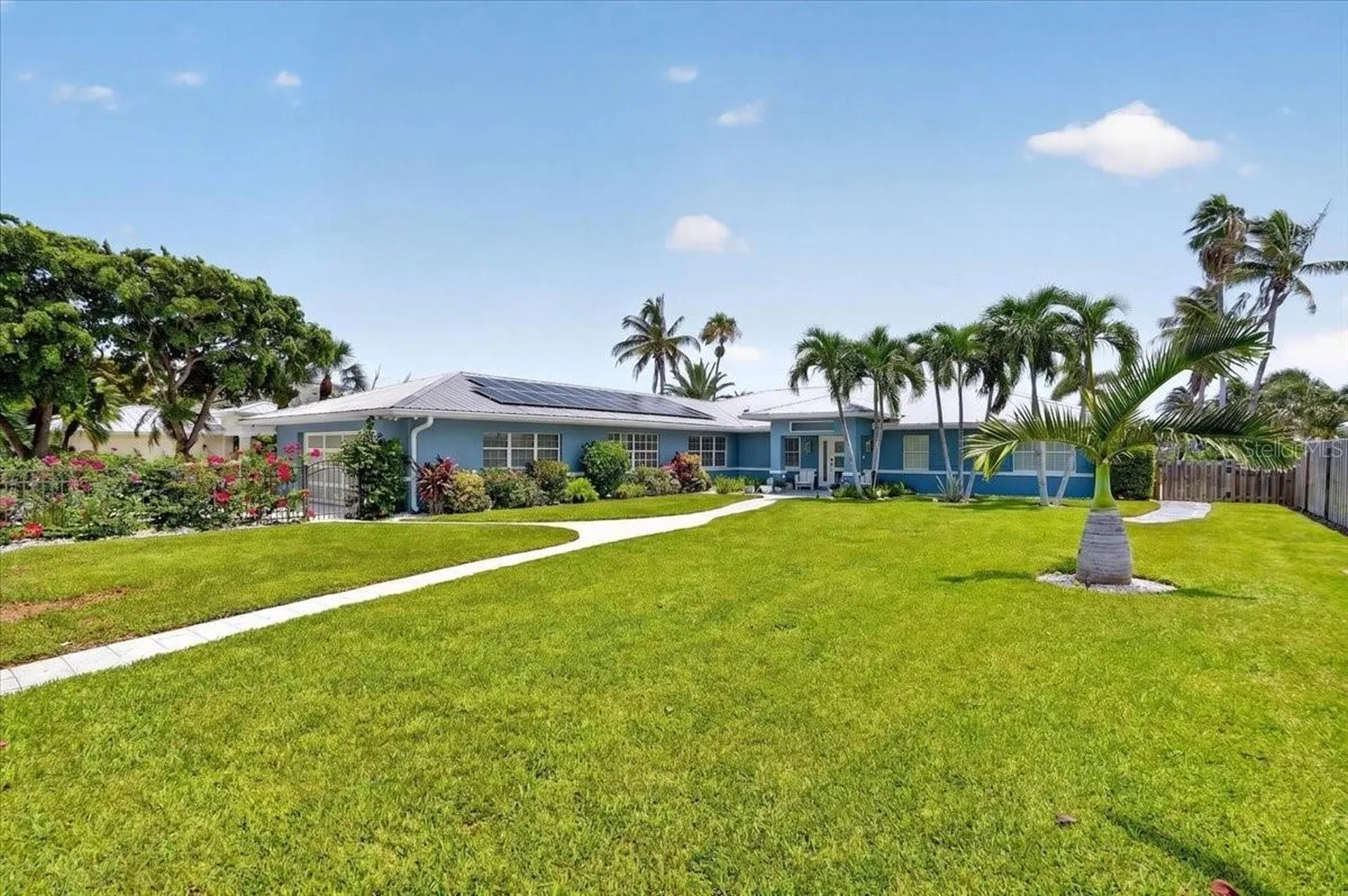 208 N Polk Drive Sarasota FL 34236