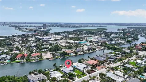208 N Polk Drive Sarasota FL 34236