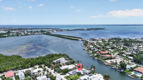 208 N Polk Drive Sarasota FL 34236