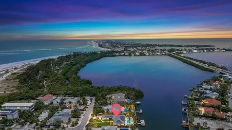 208 N Polk Drive Sarasota FL 34236