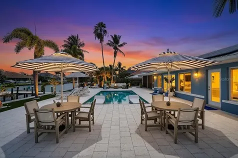 208 N Polk Drive Sarasota FL 34236