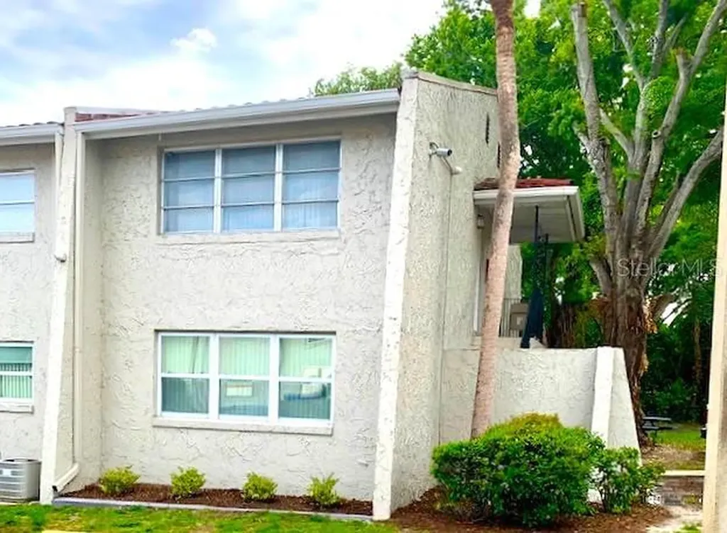 1103 Cypress Gardens Boulevard Winter Haven FL 33884