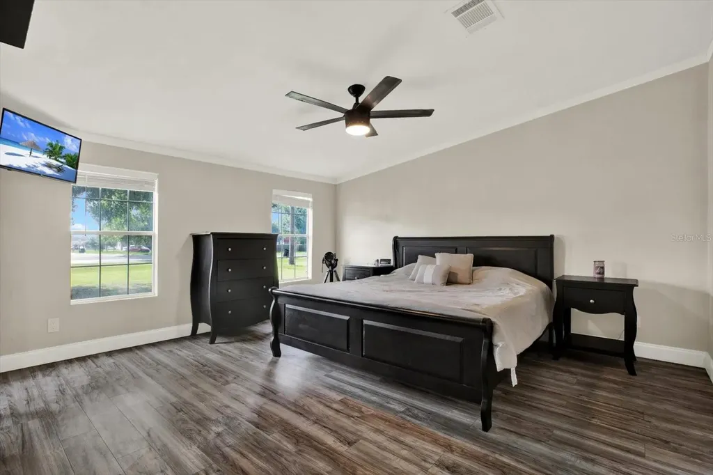 13611 Mcintosh Drive Dade City FL 33525