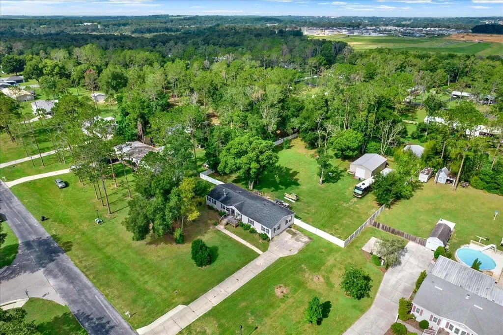 13611 Mcintosh Drive Dade City FL 33525
