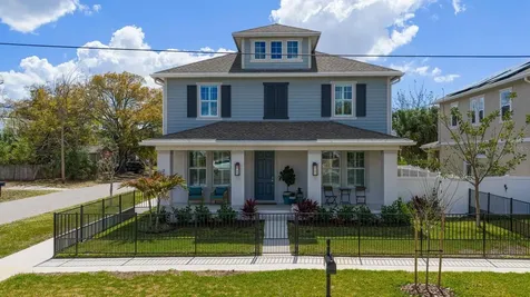 2702 W Cass Street Tampa FL 33609