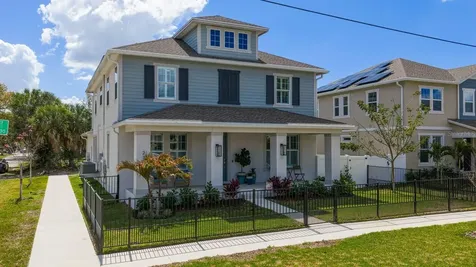 2702 W Cass Street Tampa FL 33609