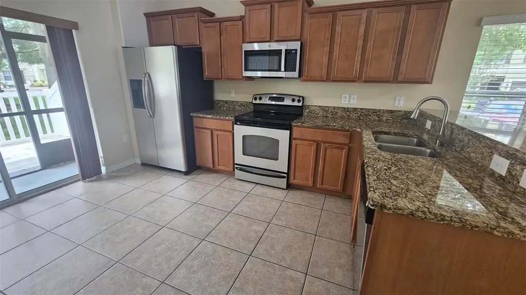 8548 Gablebend Way Tampa FL 33647