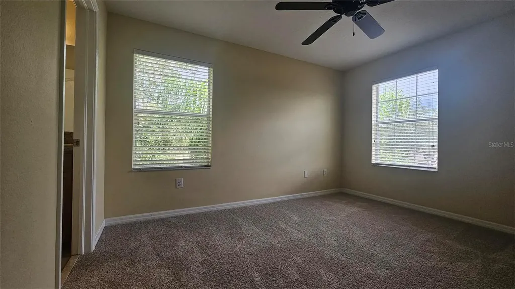8548 Gablebend Way Tampa FL 33647