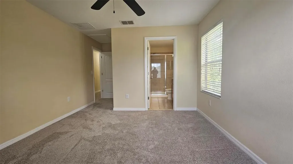8548 Gablebend Way Tampa FL 33647