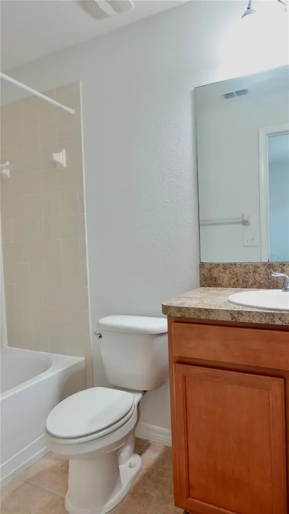 8548 Gablebend Way Tampa FL 33647