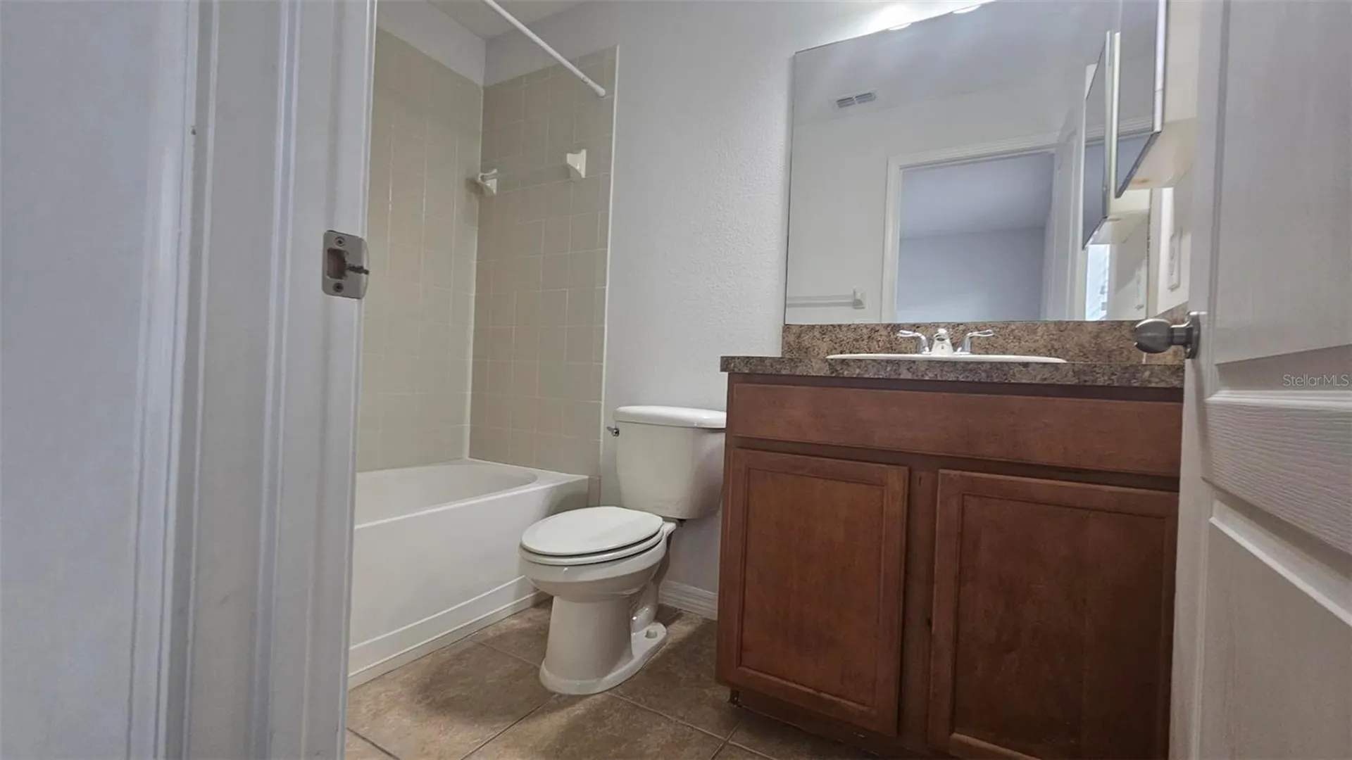8548 Gablebend Way Tampa FL 33647