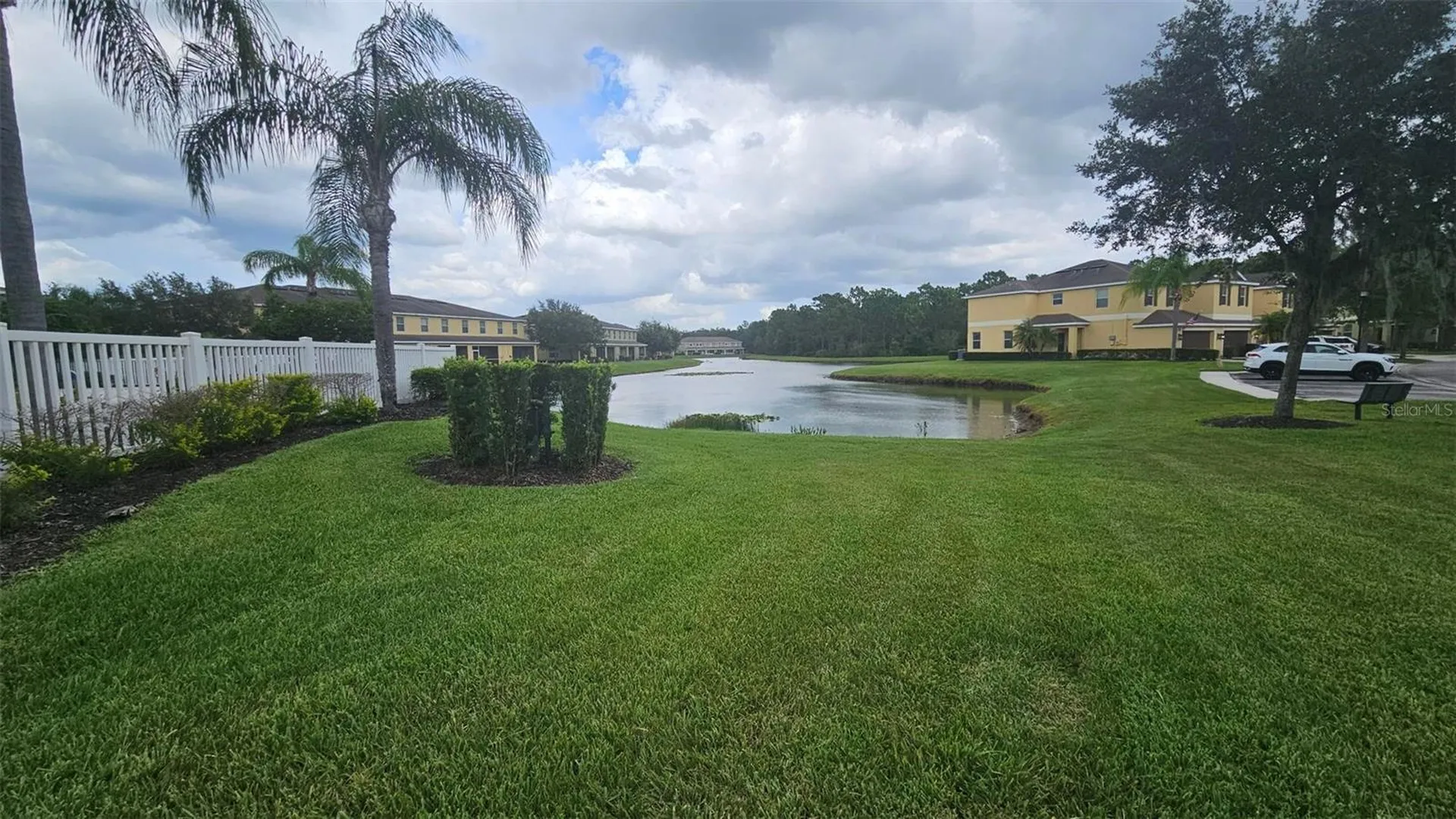 8548 Gablebend Way Tampa FL 33647