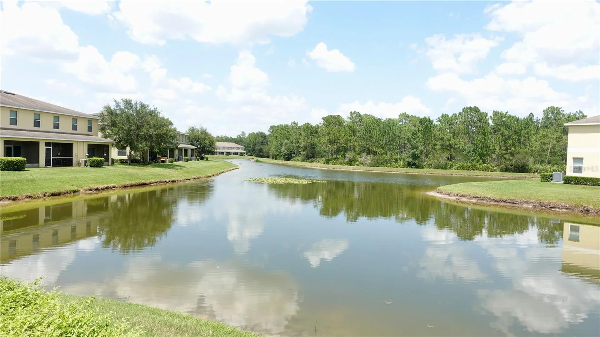 8548 Gablebend Way Tampa FL 33647