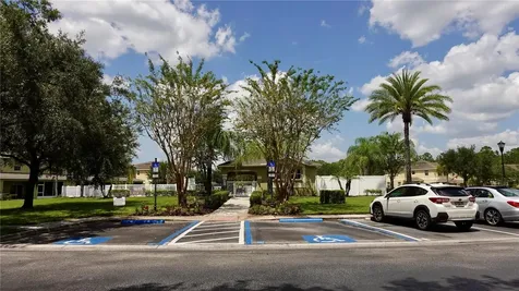 8548 Gablebend Way Tampa FL 33647