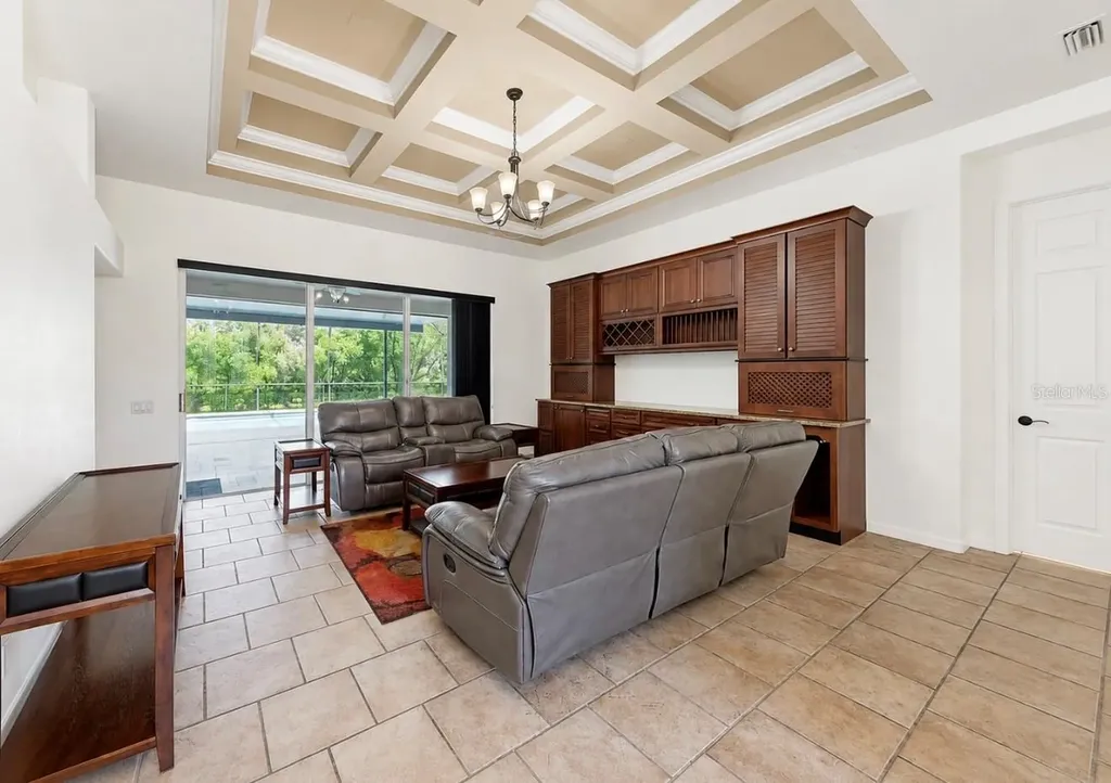 6105 Audubon Manor Boulevard Lithia FL 33547