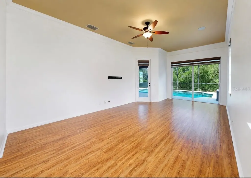 6105 Audubon Manor Boulevard Lithia FL 33547