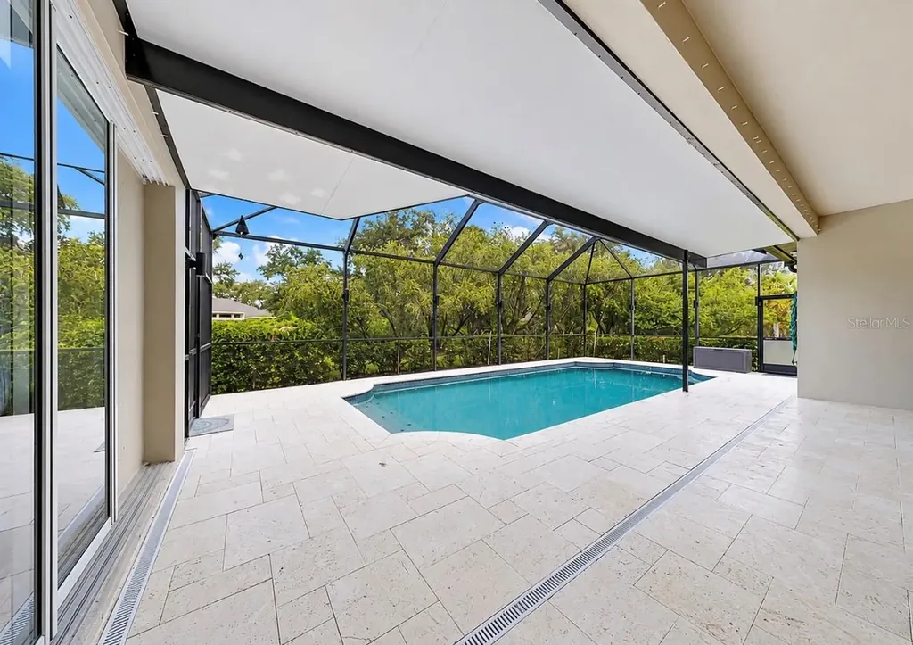 6105 Audubon Manor Boulevard Lithia FL 33547