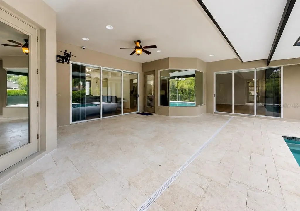 6105 Audubon Manor Boulevard Lithia FL 33547