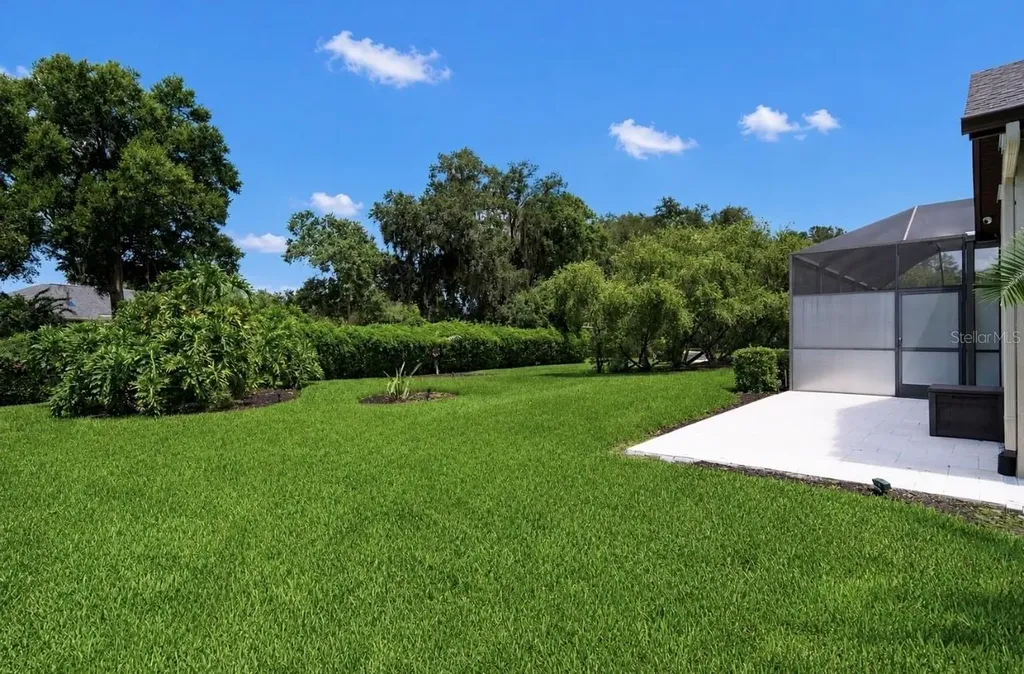 6105 Audubon Manor Boulevard Lithia FL 33547